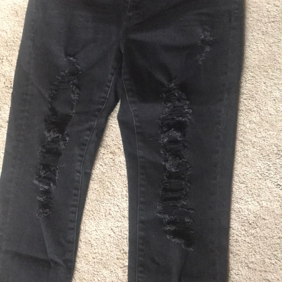 AEO Distressed crop - Picture 2 of 4